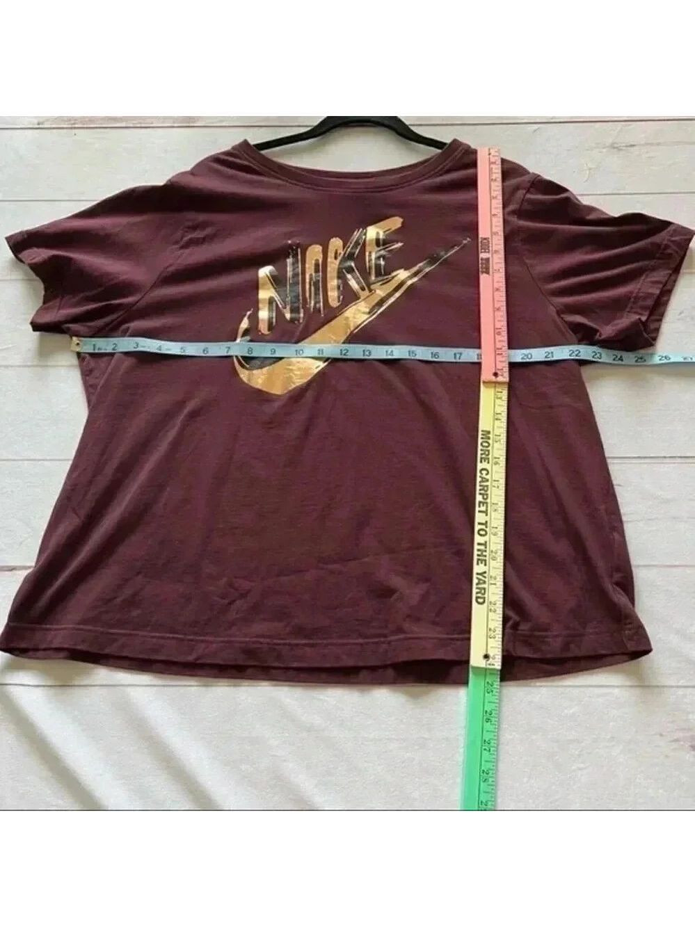 Nike Womens Metallic Gold Graphics Brown Long Sleeve Tee T-Shirt Medium - Picture 9 of 9